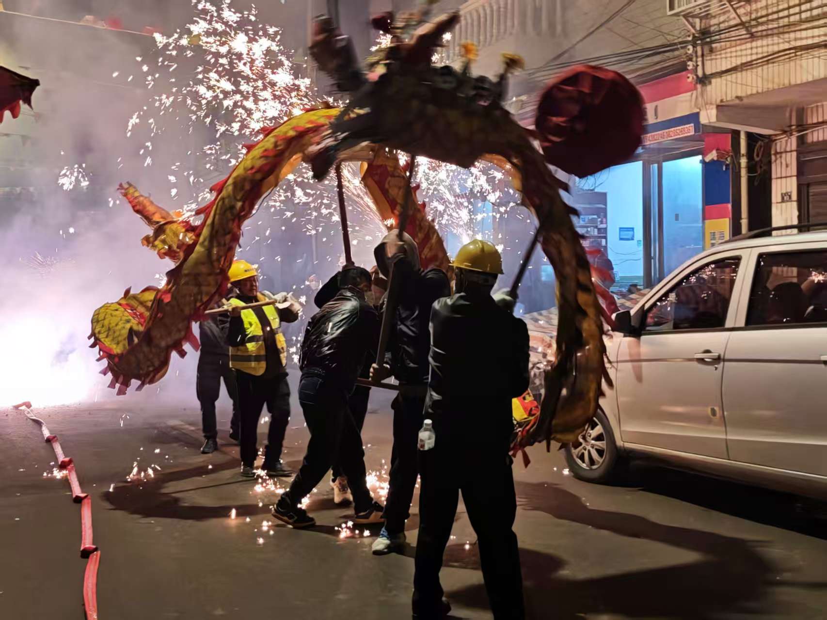舞龙灯 (9).jpg