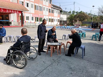 吃的开心.jpg 吃的开心.jpg